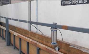 Air under water testing of stainless steel tubes
